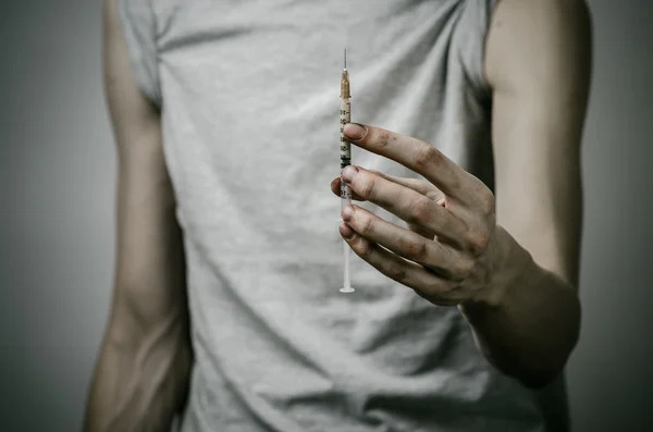 Признаки употребления и передозировки наркотиков